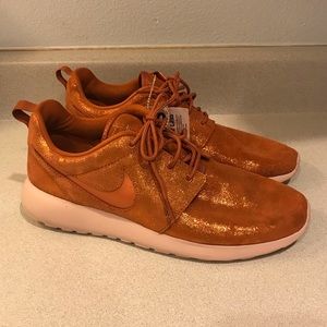 NWT Nike Sneakers